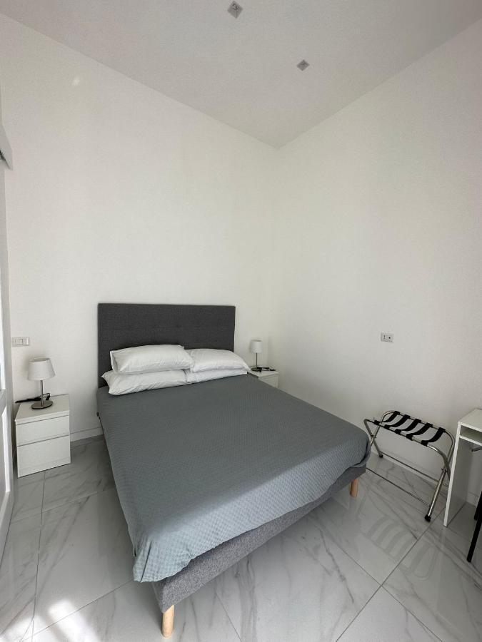 Appartamento Incantevole A Chiaia Napoli Esterno foto